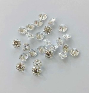 50 NATURAL DIAMONDS E-F SI1-2 - 1.7-1.79MM CT 1.00