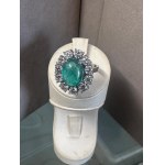 18K GOLD RING WITH EMERALD AND LABGROWN DIAMONDS