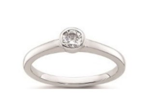 GOLD RING WITH LAB GROWN DIAMONDS - 407 LG