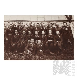 II RP Group Photo of Polish Army Officers Infantry.