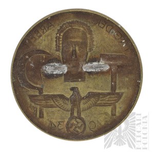 Third Reich TAG DER ARBEIT Badge 1934