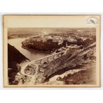 T. Jaworski - road bridge over the Dniester River in Zaleszczyki in a photograph from not after 1898.