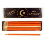 [MAJEWSKI Stanisław, Tow. Akc. Fabryk Ołówków, Pruszków]. A cardboard box for Demon carbon pencils, with 8 preserved...