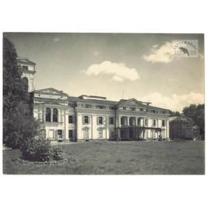 Werki, H. Poddębski – klasycystyczny pałac od zewnątrz na fotografii z lat 30....