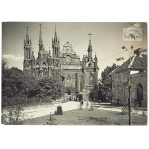 Wilno, J. Poddębski – Kościół św. Anny i Bernardynów na fotografii z lat 30....