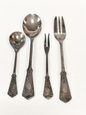 MET silver-plated snack cutlery set in original box