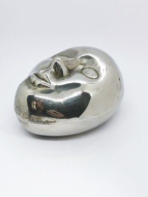 Plated box, mask-shaped lid