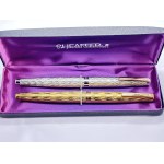 Two Sheaffer pens, gold 14K/585 nibs