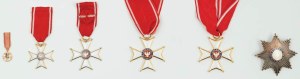 SET OF PRL DECORATIONS