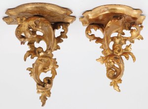 A PAIR OF CONSOLVES IN ROCATIONAL STYLE, 2nd half of the 19th century.