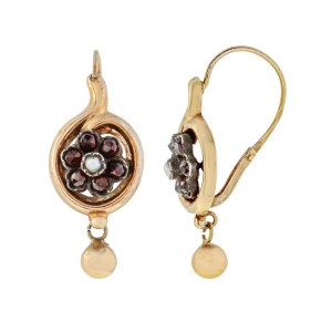 Earrings with flower motif, first half of 19th century, Biedermeier