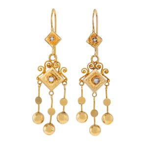 Earrings, France, 19th/20th century.