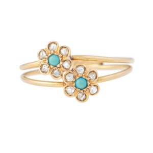 Ring with flower motif, early 20th century.