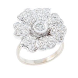 Ring in the form of a flower, 2nd half of the 20th century.