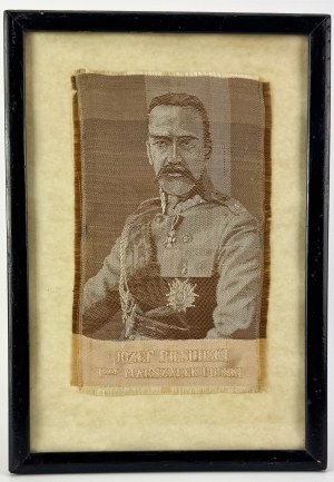 Patriotic jacquard with an image of Józef Piłsudski