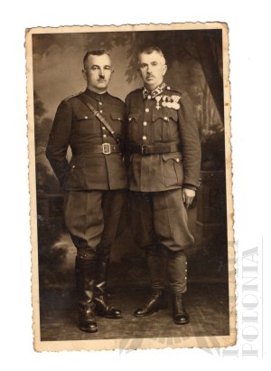 II RP Photograph of a Polish and Hungarian Soldier with Austrian Orders - 1939/40 Ersekujvar