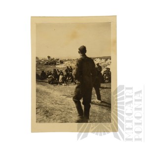WW2/II Republic Photograph of a Wehrmacht Soldier in Poland