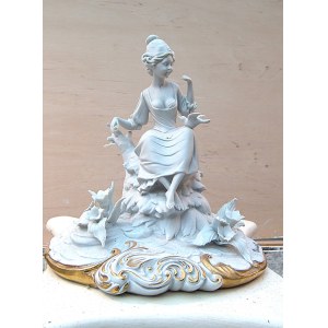 Edoardo Tasca ,figura porcelanowa firmy Capodimonte