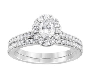 425 LG GOLD RING WITH LAB GROWN DIAMONDS