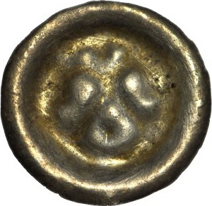 R-, Western Pomerania, Kolobrzeg, Brakteat XIVw crossed pastorals with spheres on the sides