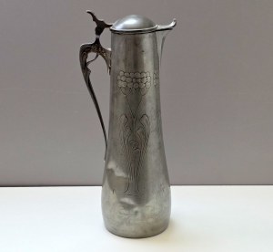 Art Nouveau tin wine jug - Germany ca.1900 [ Art Nouveau ].