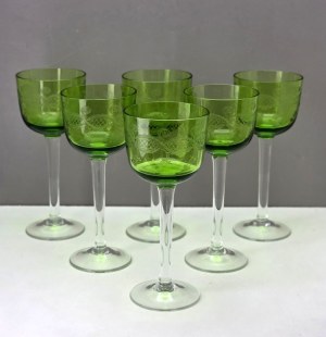 Set of green Bohemia crystal glasses - Czechoslovakia 1960s