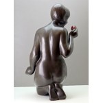 Ceramika Kravsko - Duża figura Kobieta z różą - Czechosłowacja lata 60-te
