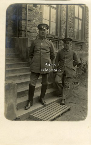 Częstochowa, Soldiers on the steps of the railway station
