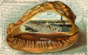 Swinoujscie, view of buildings along the shell promenade