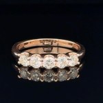 2.95 GR ROSE GOLD RING WITH DIAMONDS - RNG40109