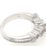 6.47 GR WHITE GOLD RING WITH DIAMONDS - IGI - R11204