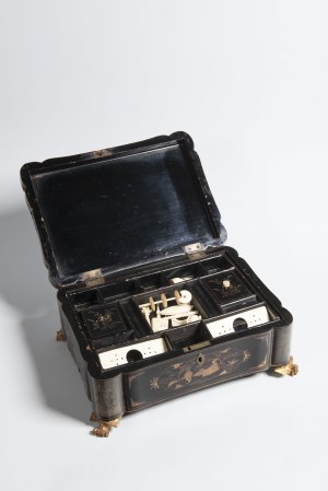 Sewing box