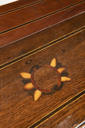 Baroque chest of drawers