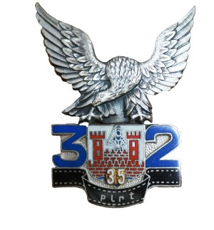 32 Tactical Reconnaissance Aviation Regiment - Sochaczew, version with superimposed numeral 