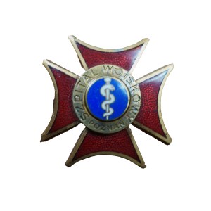 111 Szpital Wojskowy - Poznań , mniejszy rozmiar 25x25mm [standard ma 50x50mm], odznaka