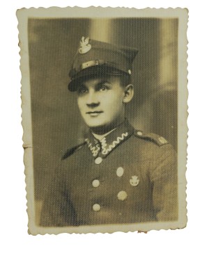 60th Wielkopolska Infantry Regiment - Ostrów Wielkopolski, soldier with visible number 60, POS and other badge