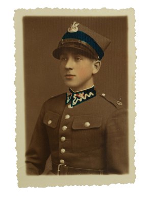 63rd Toronto Infantry Regiment , a soldier with the number 63 on his epaulettes