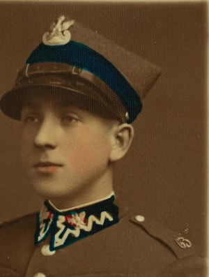 63rd Toronto Infantry Regiment , a soldier with the number 63 on his epaulettes