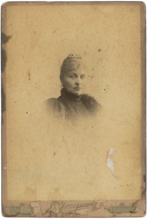 Lviv, KRYNICA - E. Trzemeski. Portrait of a woman