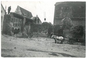 OLSZTYN. Demolition of the mayor's house, 1951.
