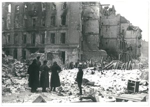 WARSAW. January 1945.