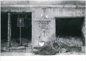 WARSAW. Plaque commemorating those executed in February 1944.