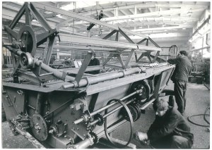 LUBLIN. Agricultural Machinery Factory, Bizon combine harvester, 1975.