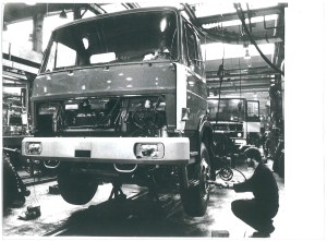 MNICHOWY HRAD. Automobile Works 