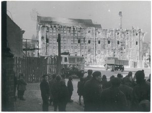BYDGOSZCZ. Historic granaries after a fire, 1964.