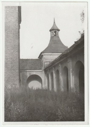 KROSNO (district of Lidzbark Warmiński). Church and monastery of the indulgence, 1948.
