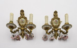 A pair of wall sconces