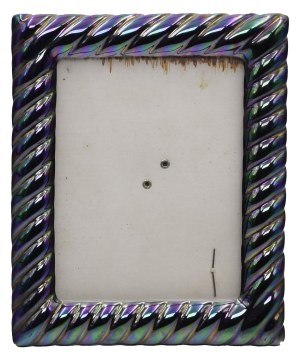 Frame with support