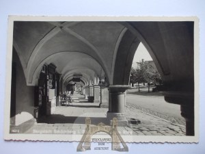Chelmsko Slaskie k. Kamienna Gora, arcades, 1939