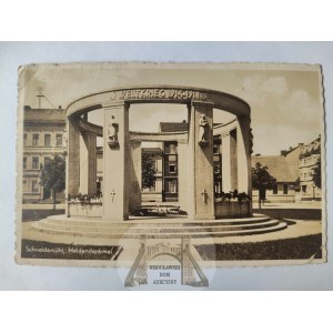 Piła, Schneidemuhl, pomnik wojenny 1940